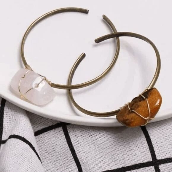 Ladies White Trendy Stone Alloy Bracelet - Picture 1 of 3